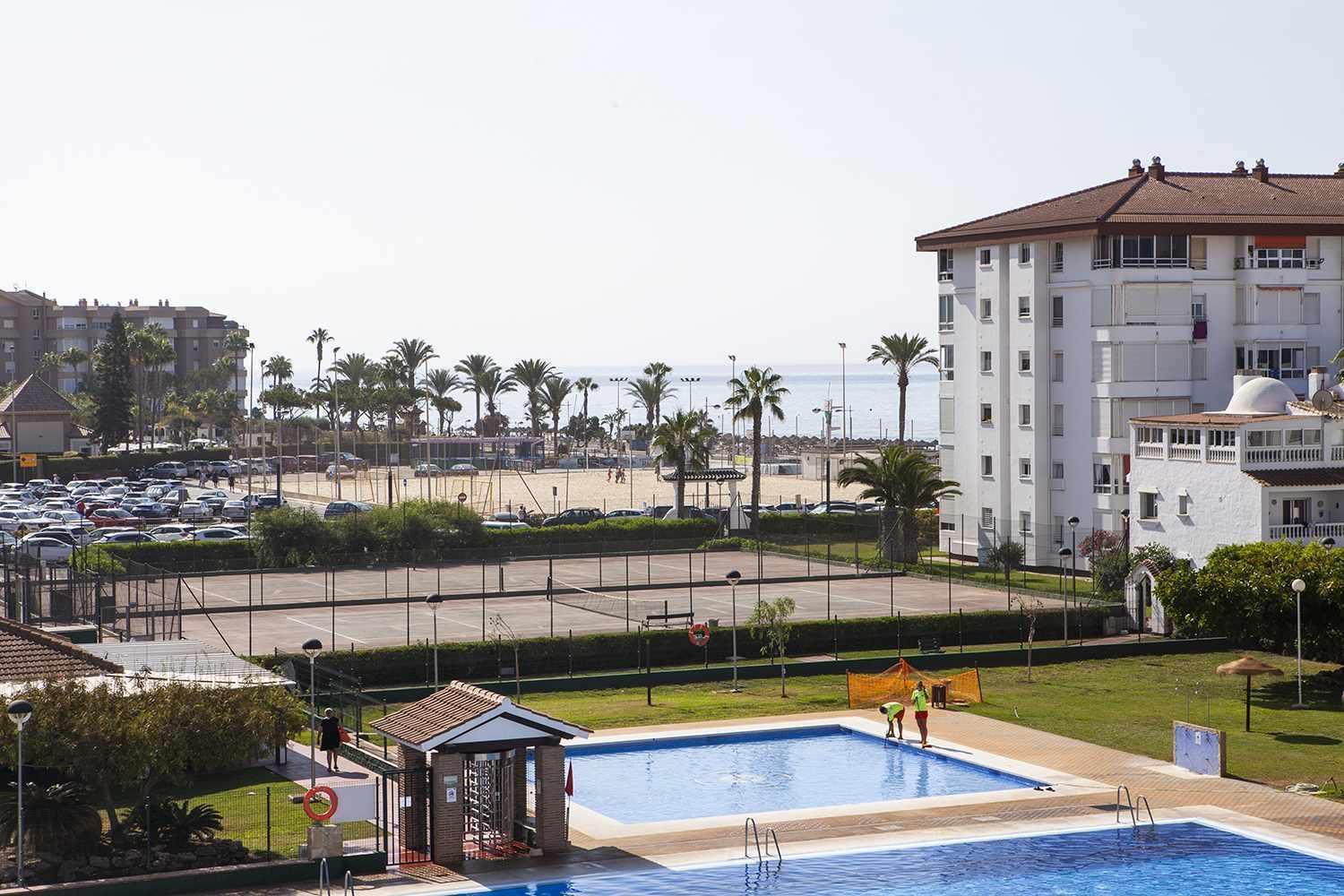 شقة A 100M De Playa Piscina Y Todos Los Servicios تورّوكس كوستا المظهر الخارجي الصورة