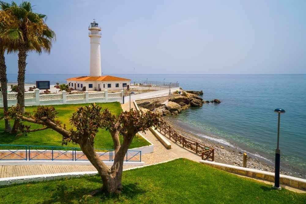 شقة A 100M De Playa Piscina Y Todos Los Servicios تورّوكس كوستا المظهر الخارجي الصورة